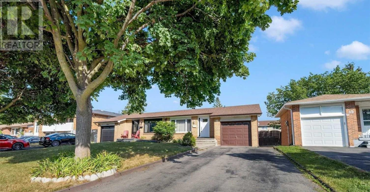 MAIN-13 Manitou Crescent, Brampton, ON, L6S 2Z6