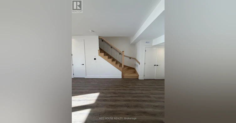270 Ellis Avenue, St. Catharines, ON, L2P 0G9 - 5