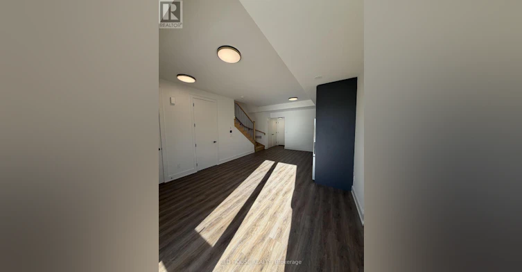 270 Ellis Avenue, St. Catharines, ON, L2P 0G9 - 3