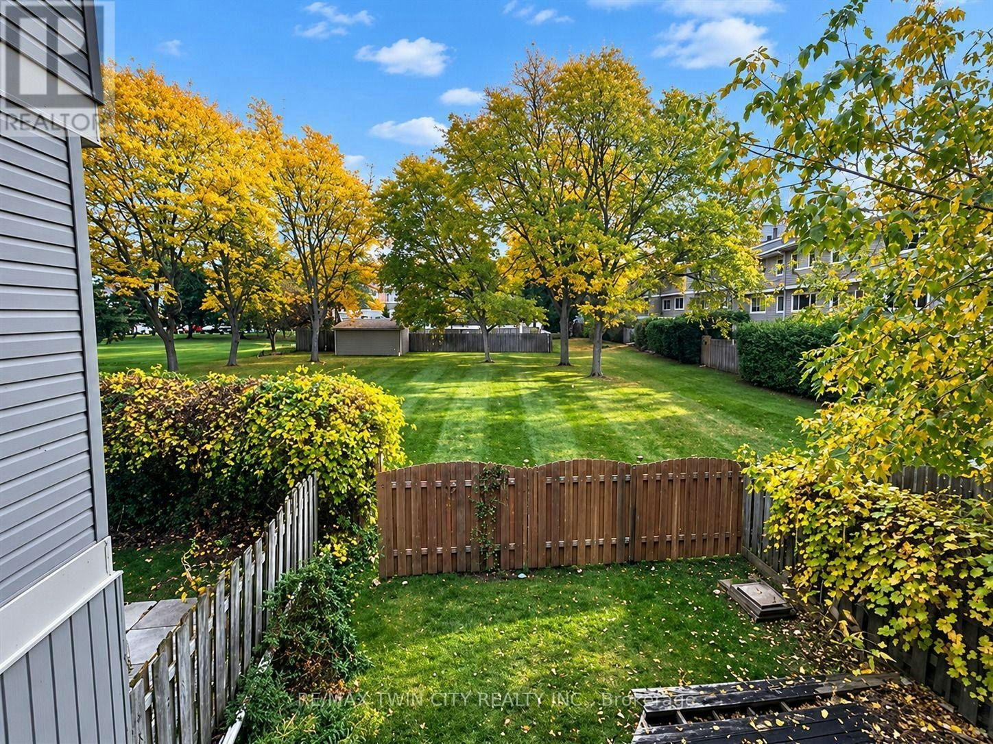 100-30 Green Valley Drive, Kitchener, ON, N2P 1G8 - 20