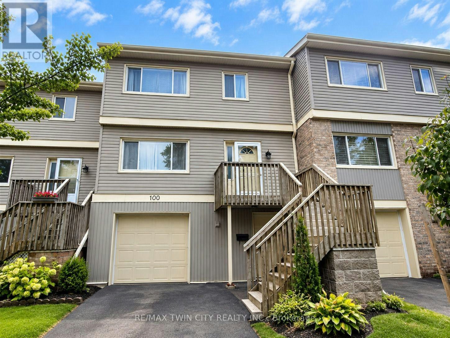 100-30 Green Valley Drive, Kitchener, ON, N2P 1G8