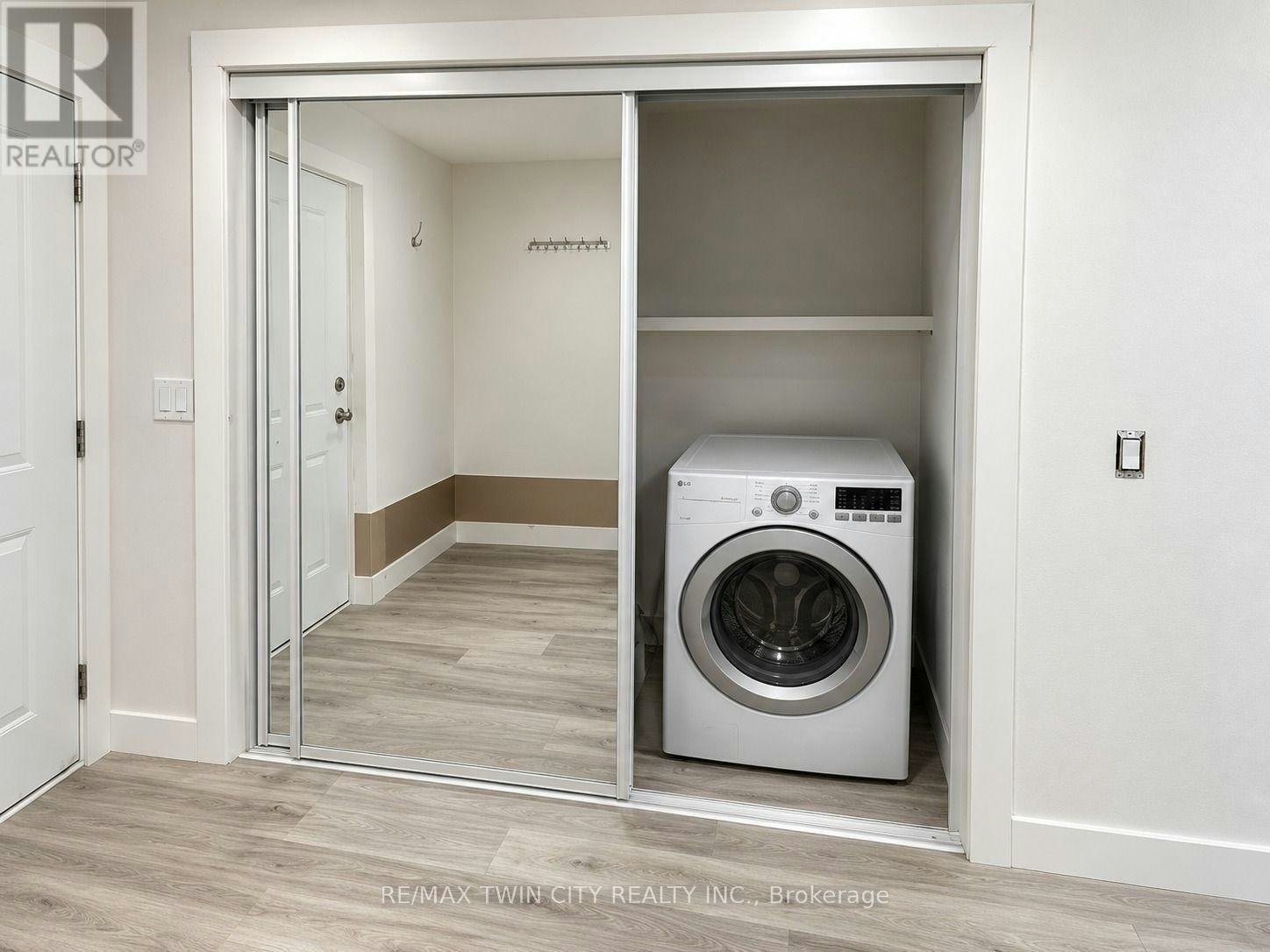 100-30 Green Valley Drive, Kitchener, ON, N2P 1G8 - 18