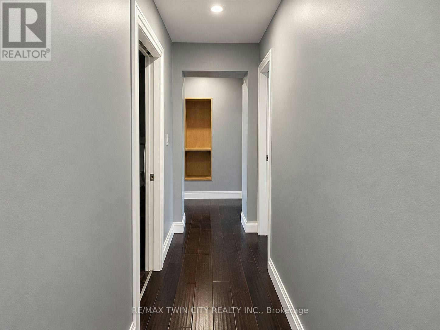 100-30 Green Valley Drive, Kitchener, ON, N2P 1G8 - 12