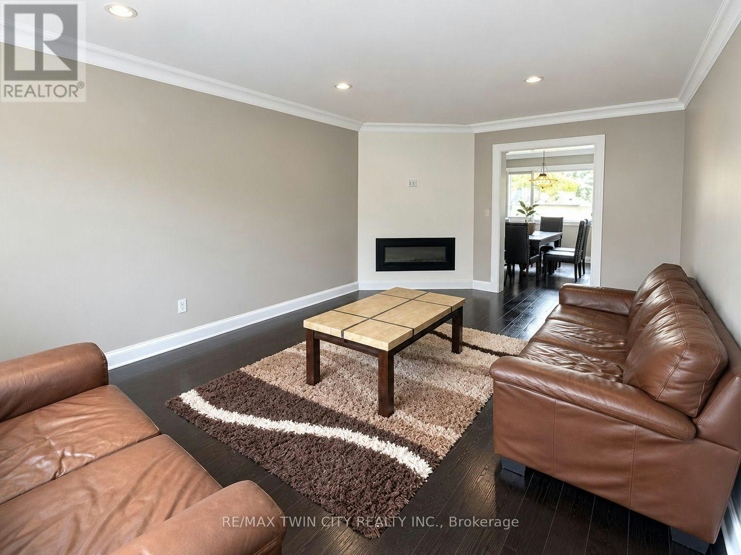 100-30 Green Valley Drive, Kitchener, ON, N2P 1G8 - 7