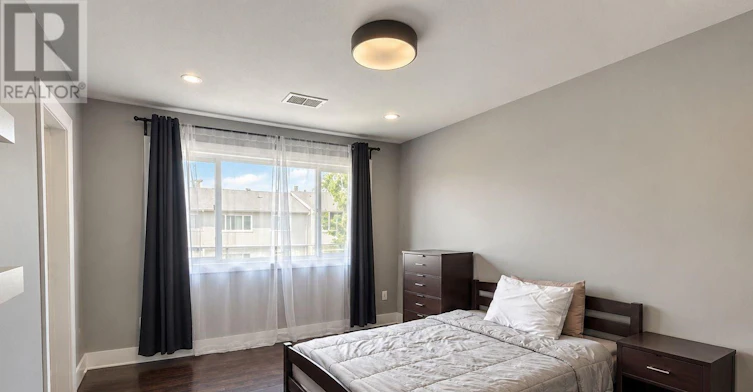 100-30 Green Valley Drive, Kitchener, ON, N2P 1G8 - 14