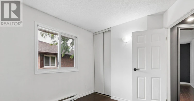 10-327 Northlake Drive, Waterloo, ON, N2V 1Z1 - 14