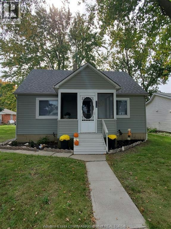25 St Clair Street, Chatham-Kent, ON
