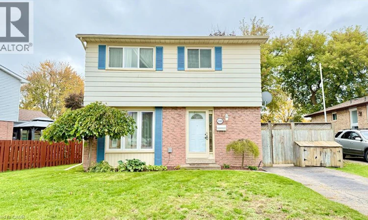 140 Woodlawn Avenue