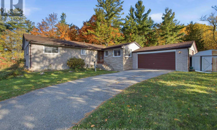 1347 Stockdale Road