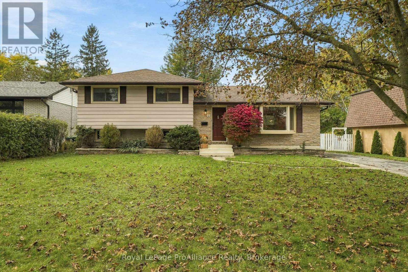 12 Thorncliffe Drive, Belleville, ON, K8P 4L4