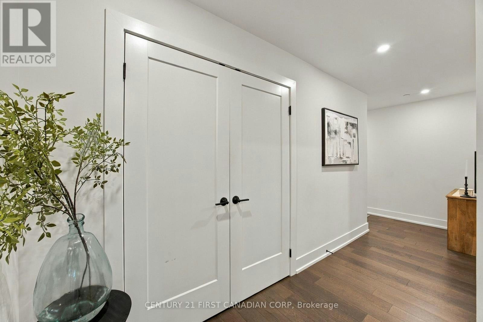 2406-505 Talbot Street, London, ON, N5X 1C7 - 8