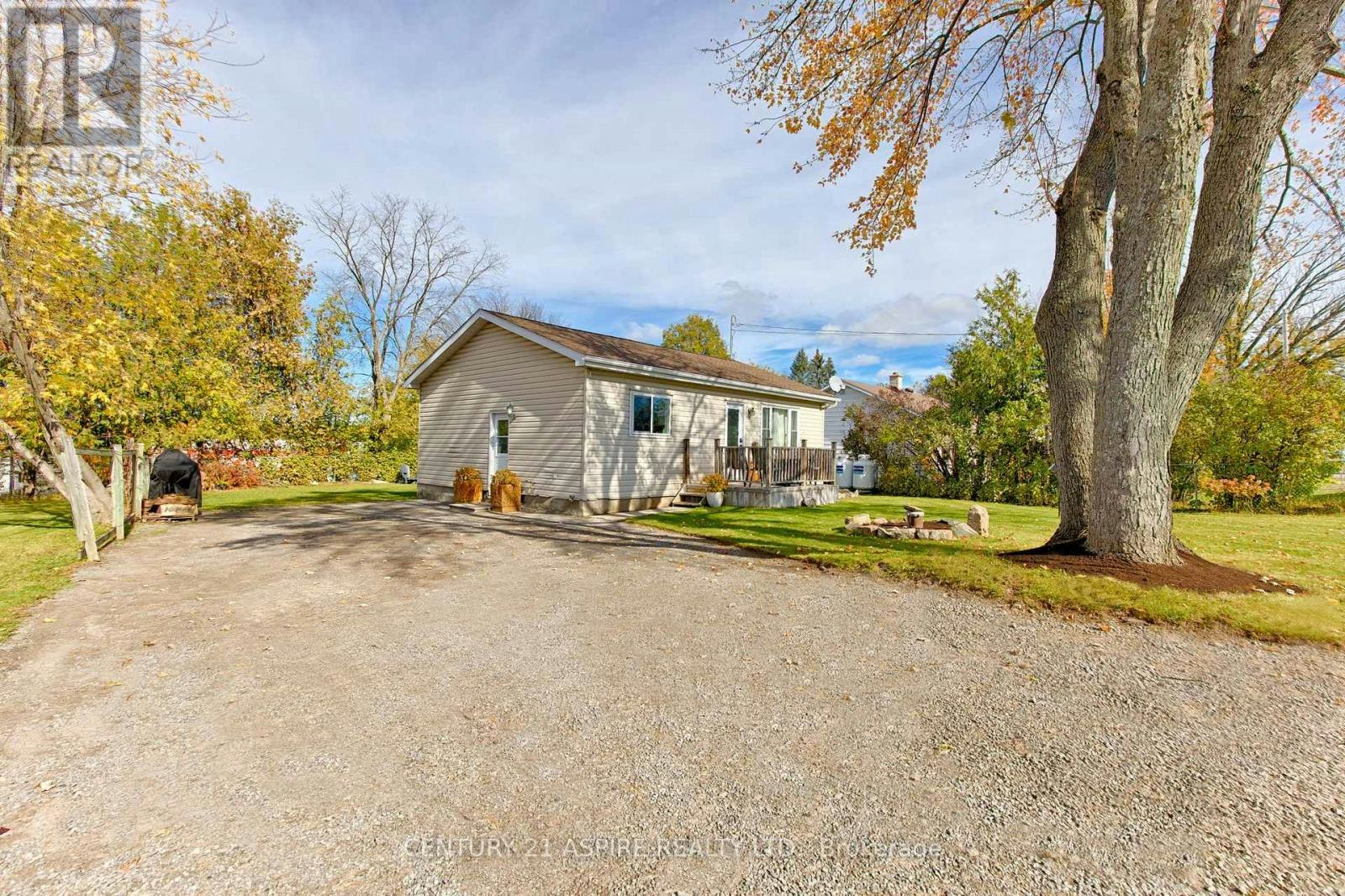 106 Forest Lea Road, Laurentian Valley, ON, K8A 7B8