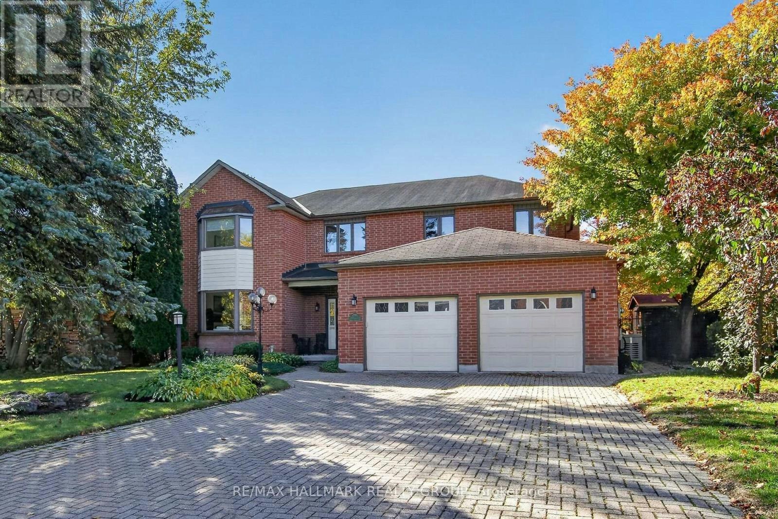 20 Halldorson Crescent, Ottawa, ON, K2K 2C7
