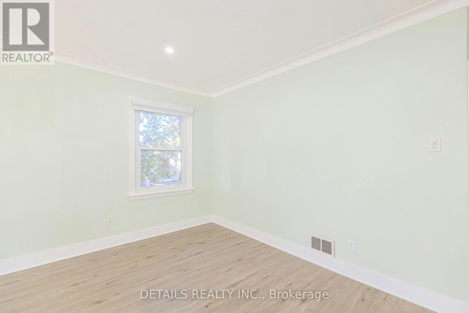 285 Columbus Avenue, Ottawa, ON, K1K 1P3 - 8