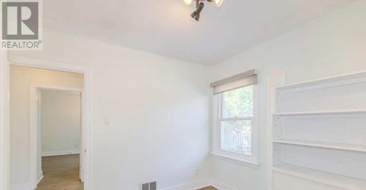 285 Columbus Avenue, Ottawa, ON, K1K 1P3 - 19
