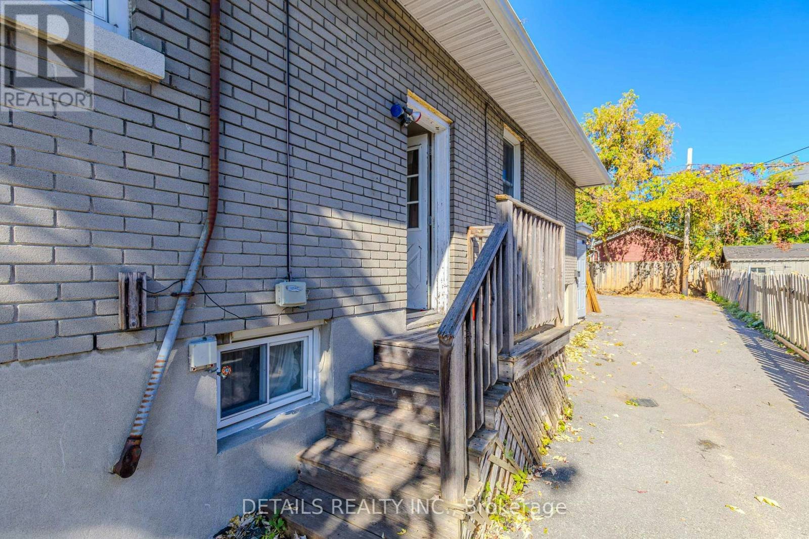 285 Columbus Avenue, Ottawa, ON, K1K 1P3 - 24