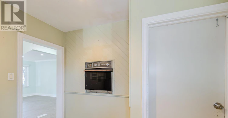285 Columbus Avenue, Ottawa, ON, K1K 1P3 - 11