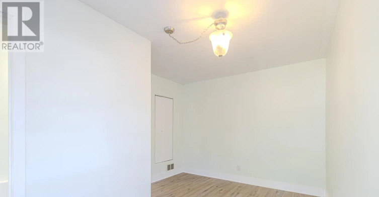 285 Columbus Avenue, Ottawa, ON, K1K 1P3 - 13