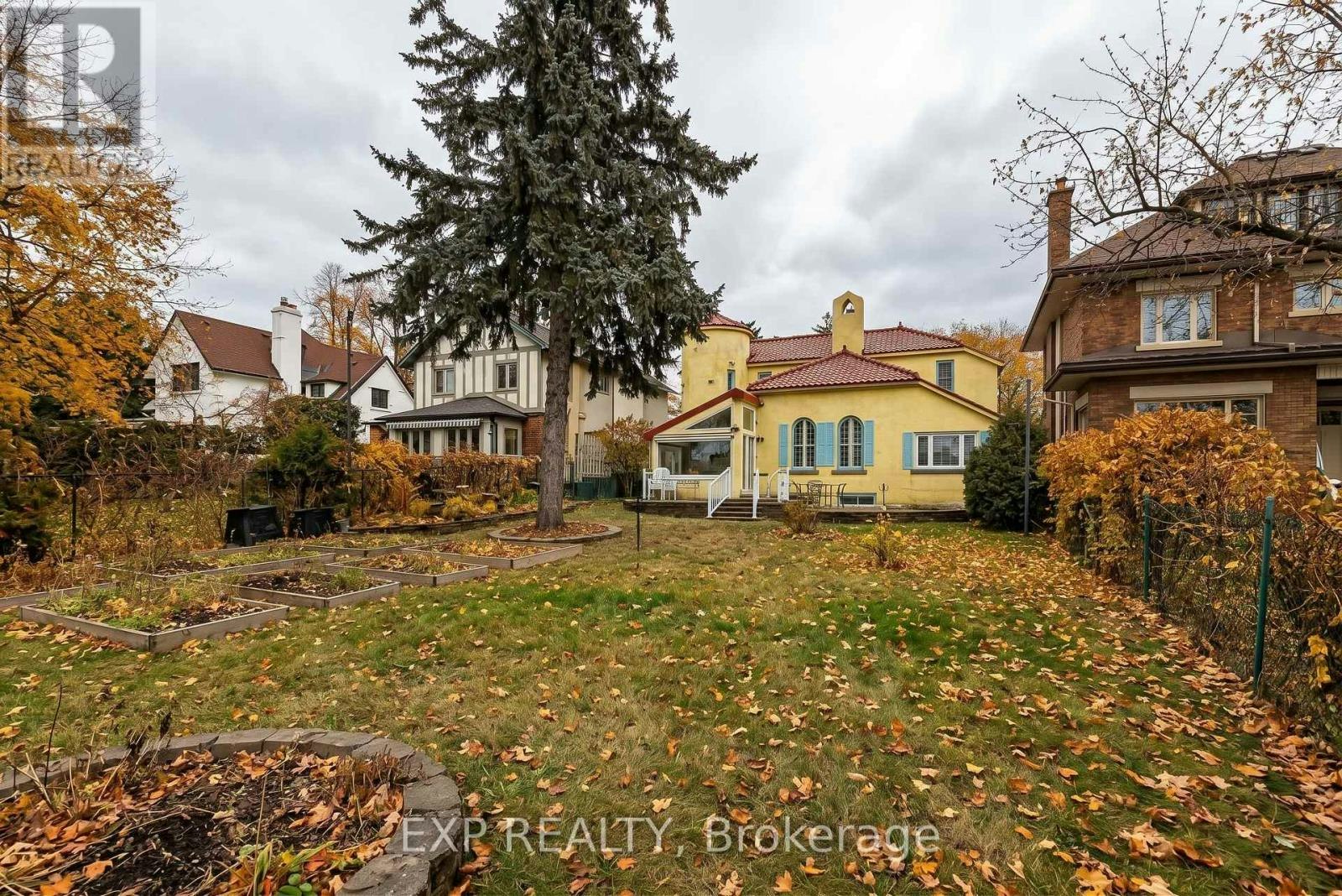 16 Lakeview Terrace, Ottawa, ON, K1S 3H4 - 3