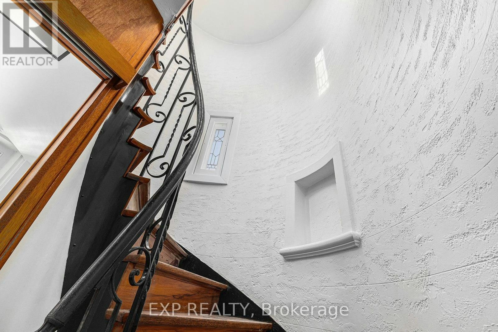 16 Lakeview Terrace, Ottawa, ON, K1S 3H4 - 13