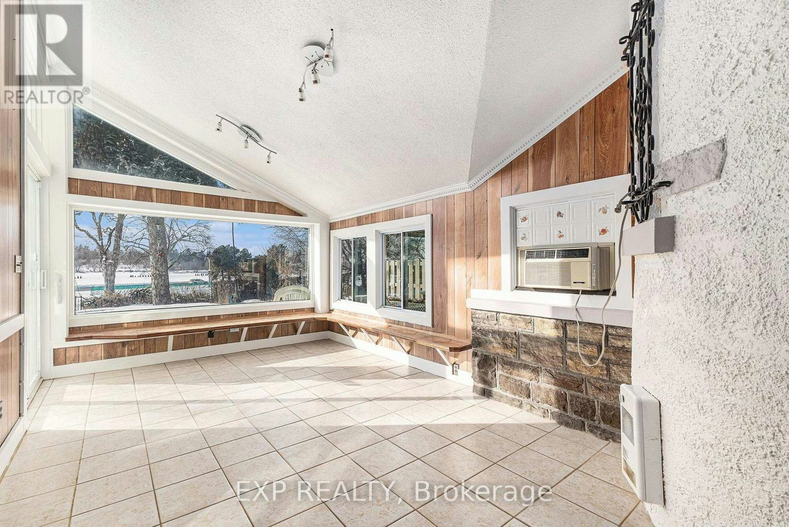 16 Lakeview Terrace, Ottawa, ON, K1S 3H4 - 23