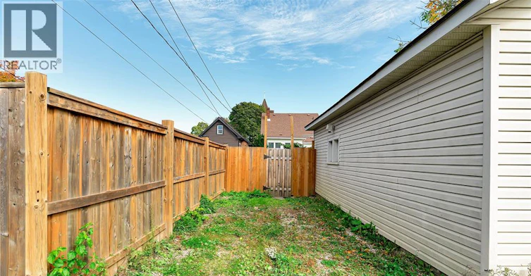 MAIN-1415 Langlois, Windsor, ON, N8X 4L9 - 27