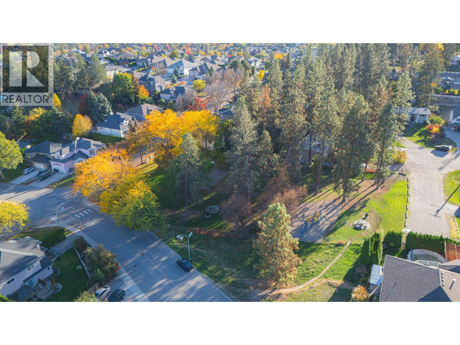 1759 Spruceglen Drive, Kelowna, BC, V1V 1S8 - 58