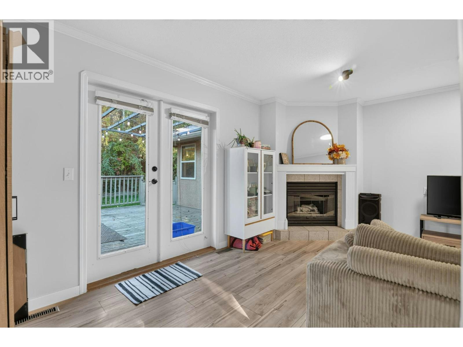 1759 Spruceglen Drive, Kelowna, BC, V1V 1S8 - 9