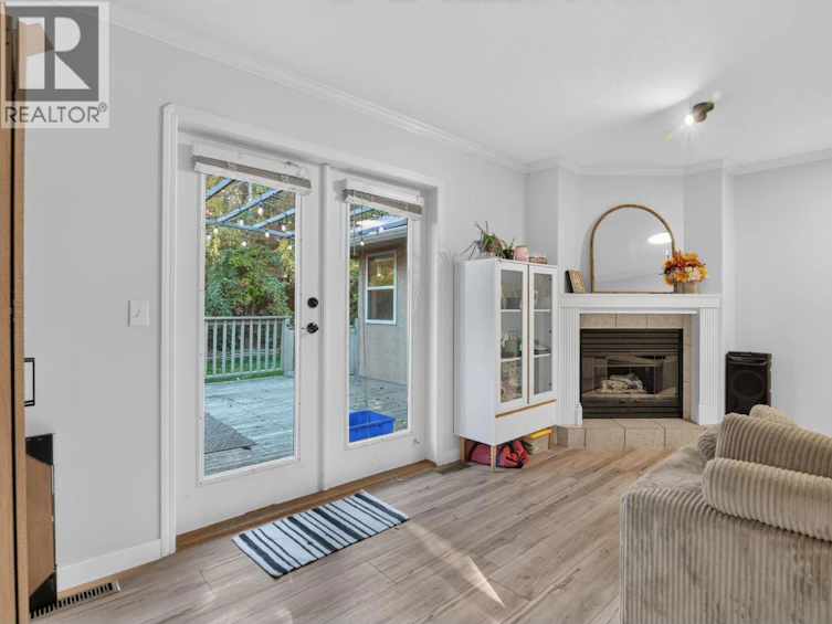 1759 Spruceglen Drive, Kelowna, BC, V1V 1S8 - 9