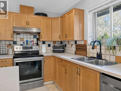 1759 Spruceglen Drive - 4
