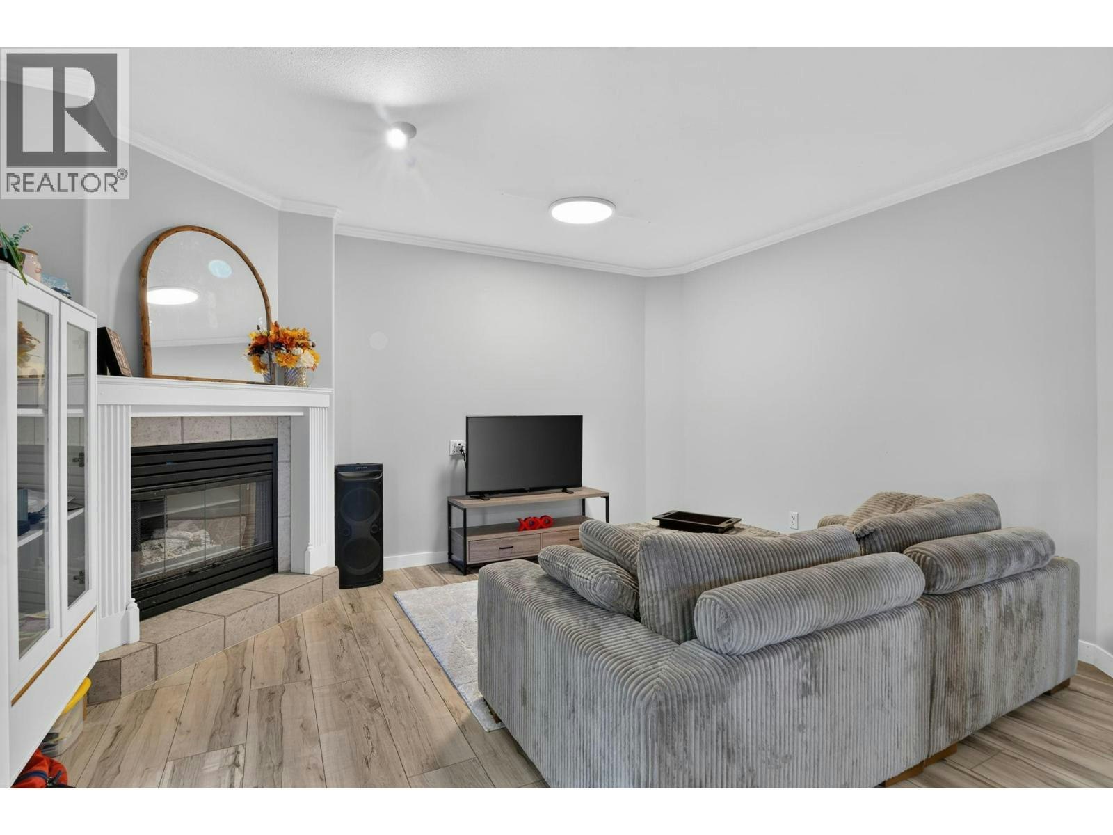 1759 Spruceglen Drive, Kelowna, BC, V1V 1S8 - 8