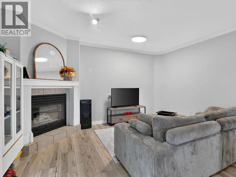 1759 Spruceglen Drive, Kelowna, BC, V1V 1S8 - 8