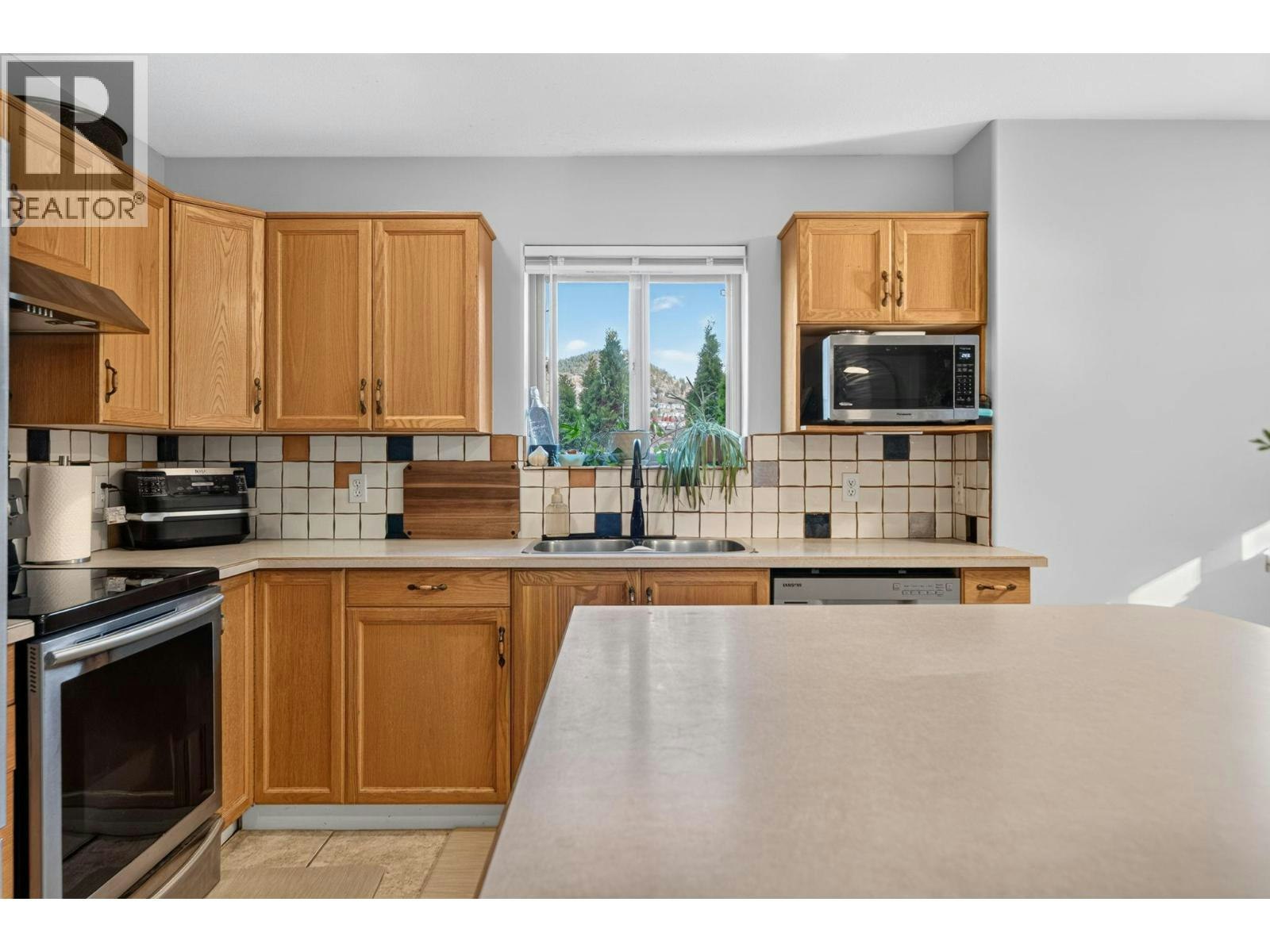 1759 Spruceglen Drive - 5