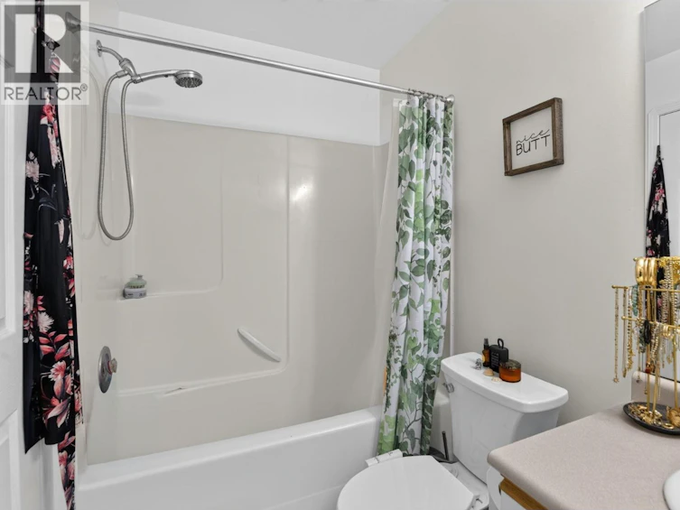 1759 Spruceglen Drive, Kelowna, BC, V1V 1S8 - 40