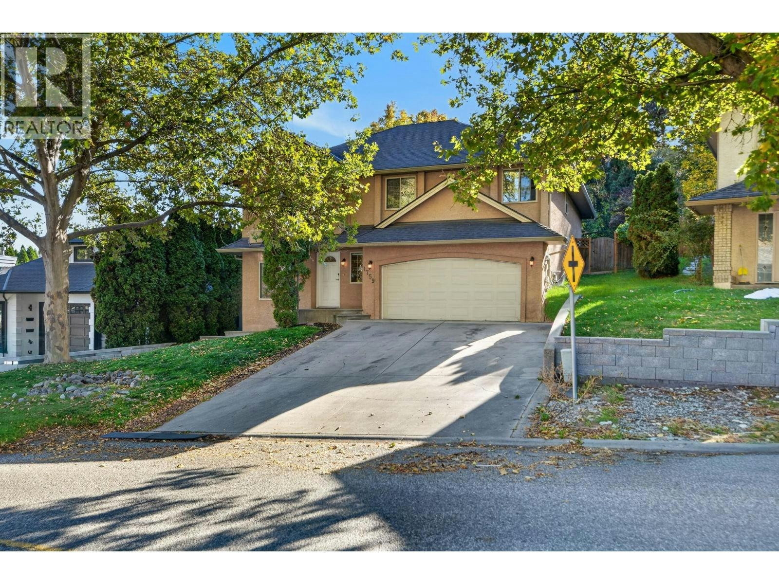 1759 Spruceglen Drive, Kelowna, BC, V1V 1S8