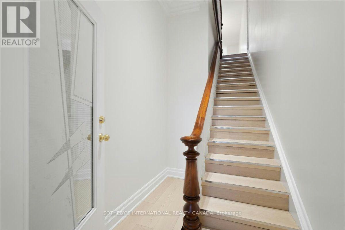 UPPER-33 Rose Avenue, Toronto, ON, M4X 1N7 - 16