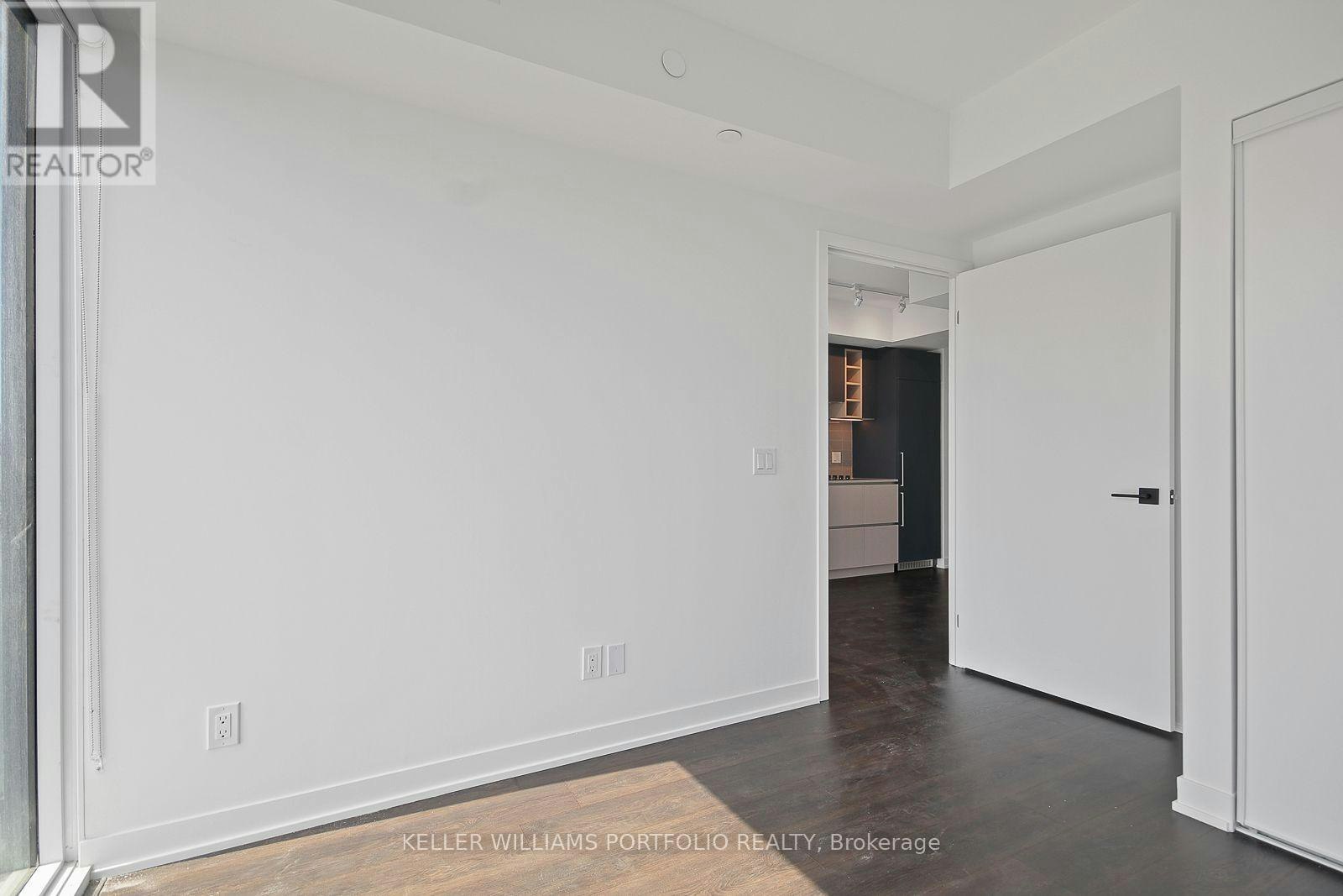 1816-319 Jarvis Street, Toronto, ON, M5B 2C2 - 16