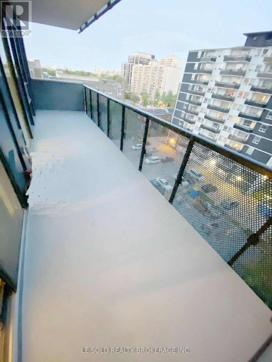 711 127 Master Bedroom Broadway Avenue, Toronto, ON, M4P 1V4 - 9