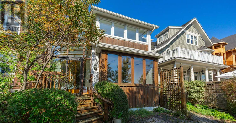 422 Lake Front, Toronto, ON, M4E 1A8 - 5