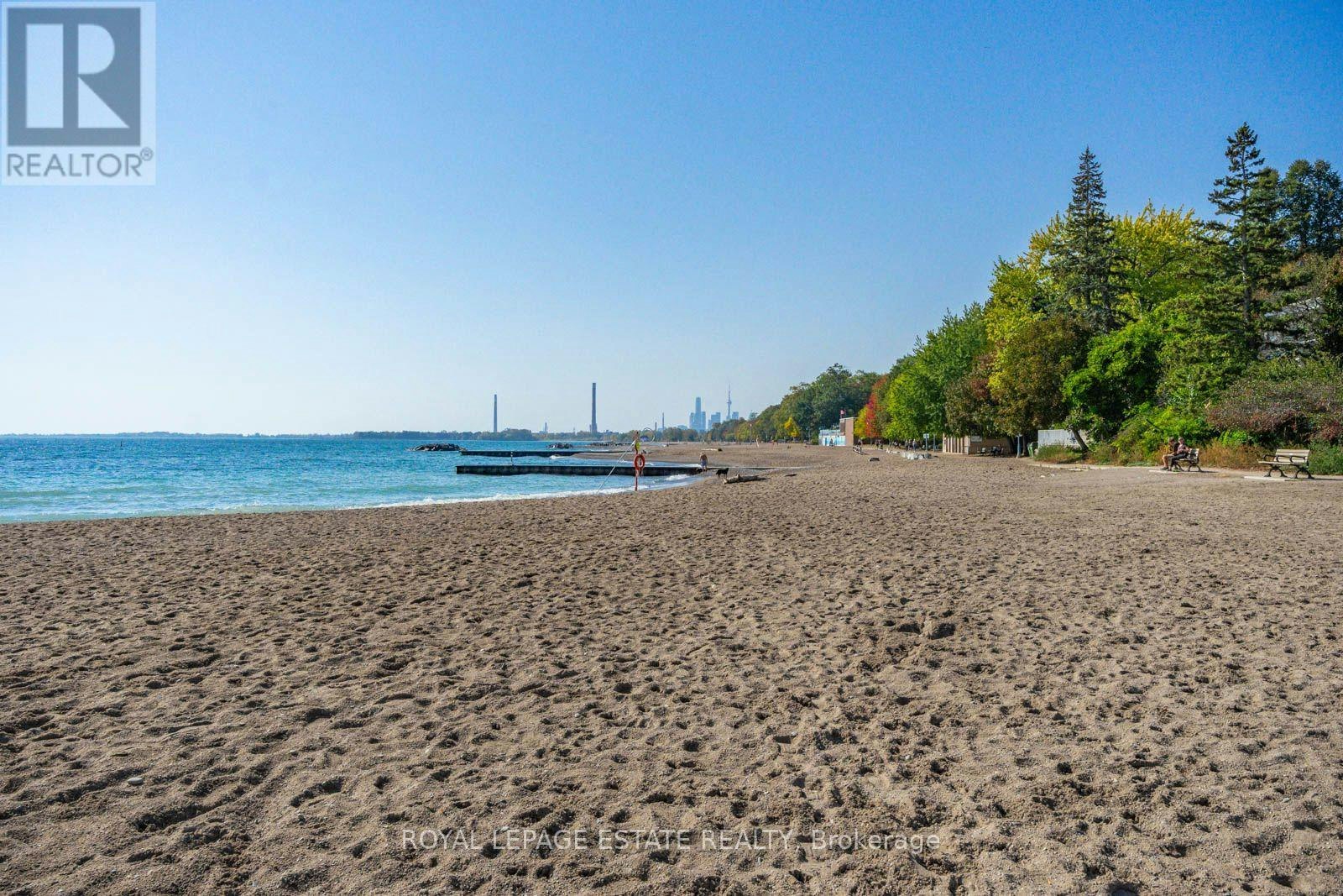 422 Lake Front, Toronto, ON, M4E 1A8 - 11