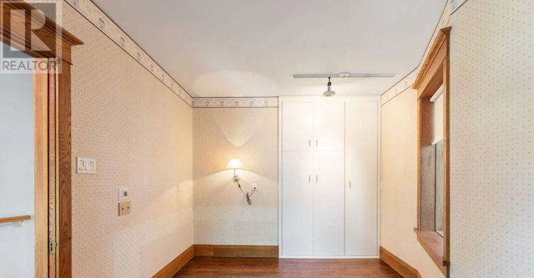 422 Lake Front, Toronto, ON, M4E 1A8 - 34