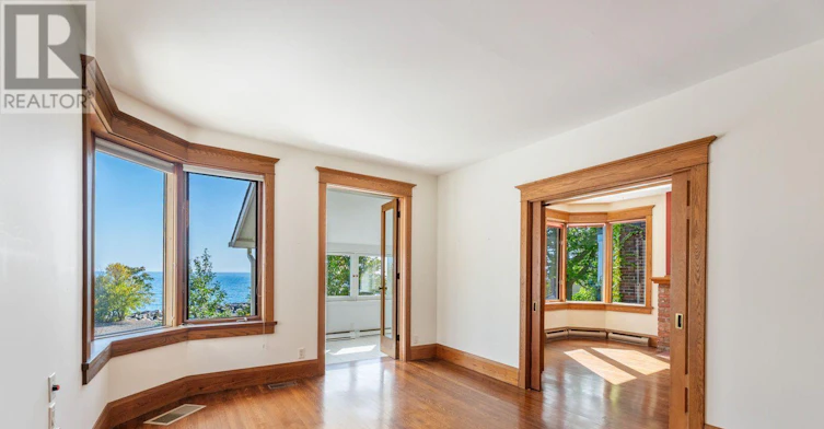 422 Lake Front, Toronto, ON, M4E 1A8 - 39