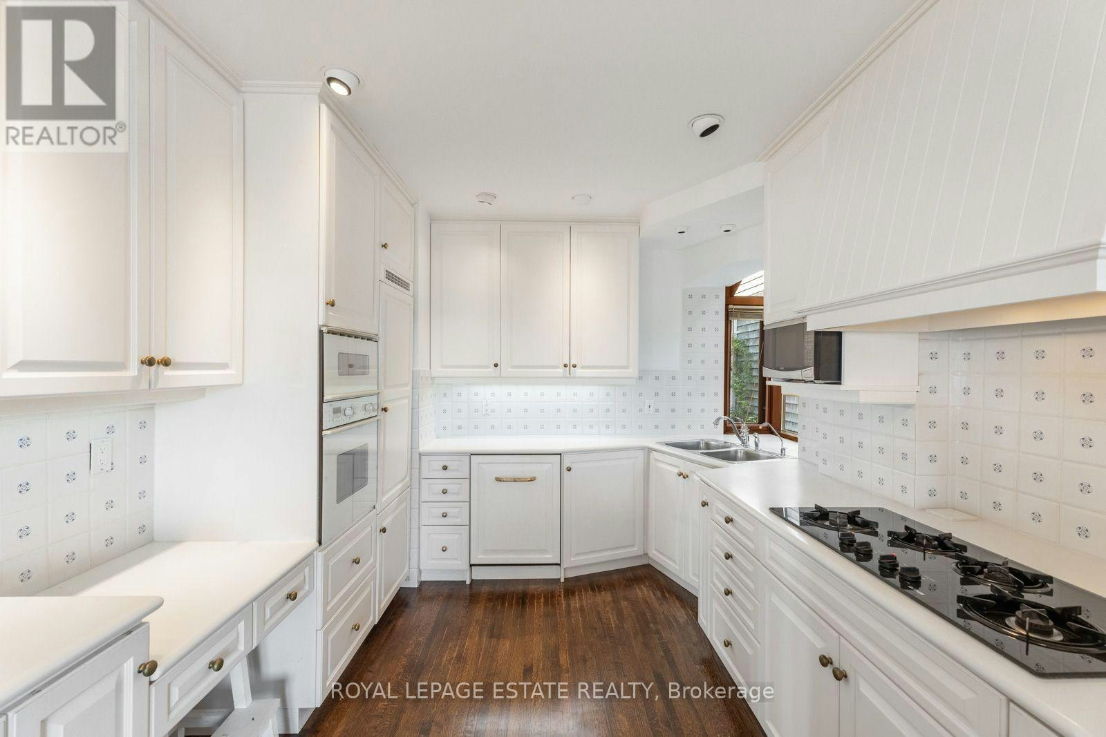 422 Lake Front, Toronto, ON, M4E 1A8 - 31