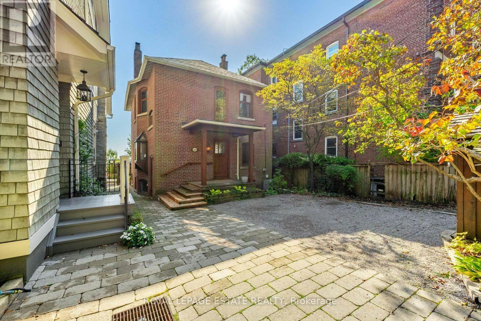 422 Lake Front, Toronto, ON, M4E 1A8 - 16