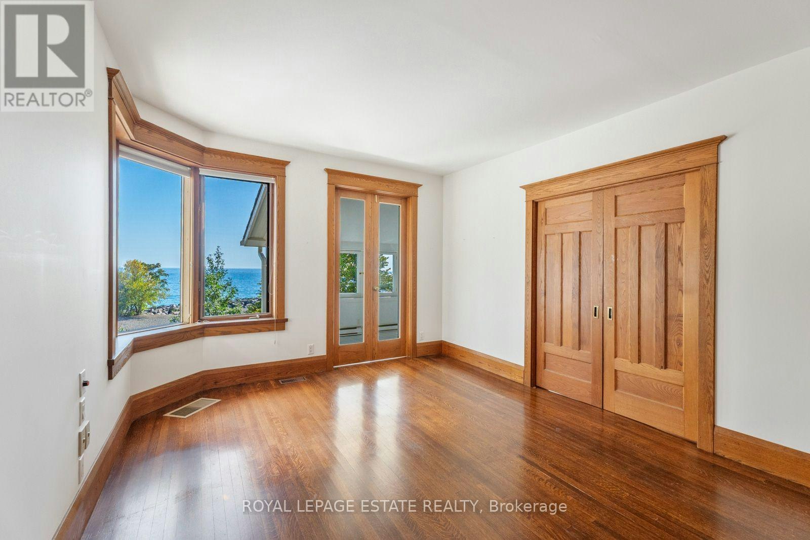422 Lake Front, Toronto, ON, M4E 1A8 - 40