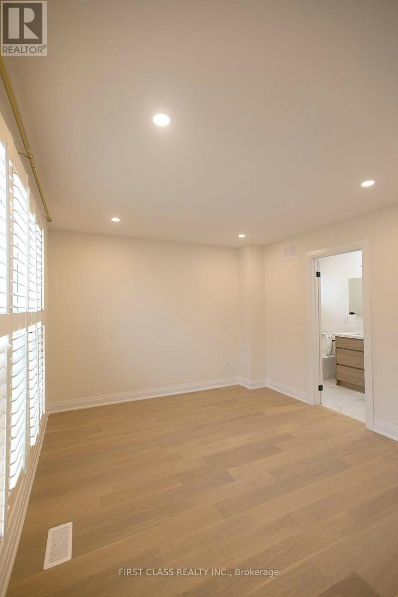 59 Longbow Square, Toronto, ON, M1W 2W6 - 32