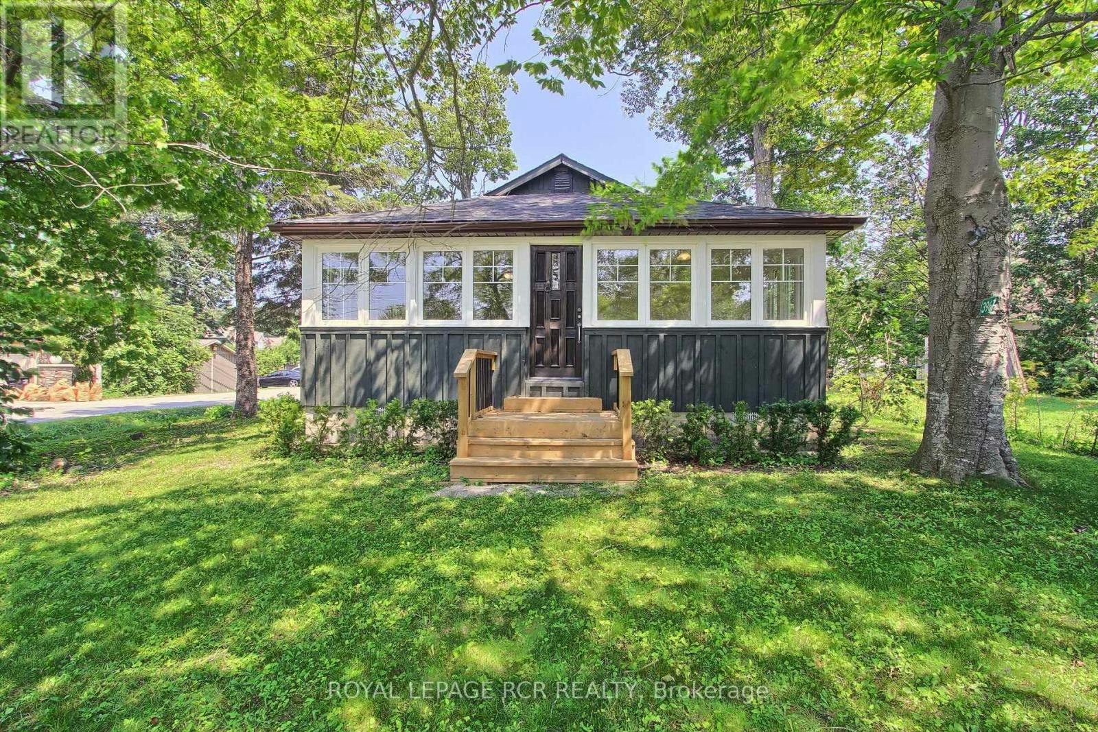3967 Algonquin Avenue, Innisfil, ON, L9S 2M1