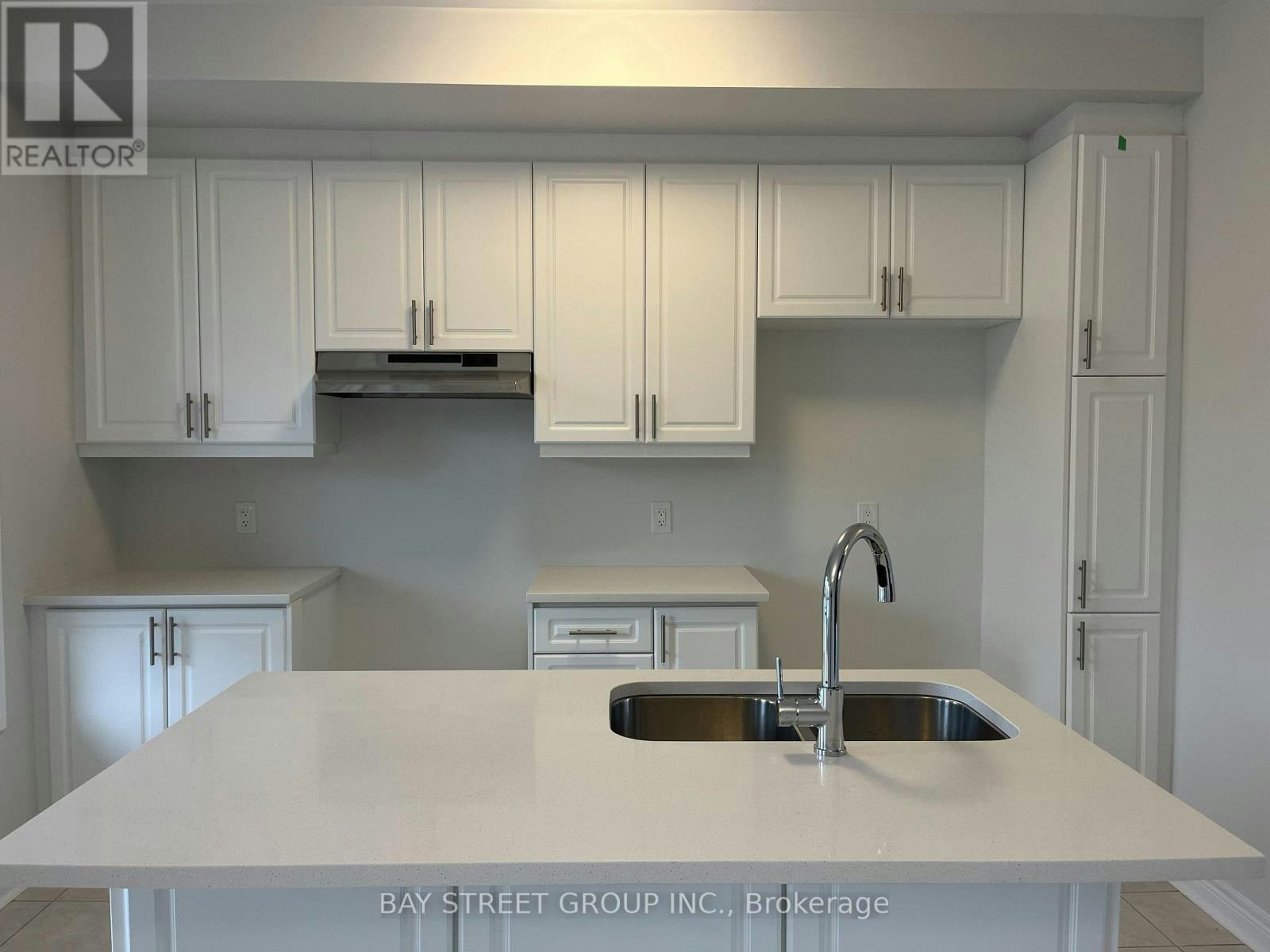 26 Robert Eaton Avenue, Markham, ON, L3S 0G3 - 8