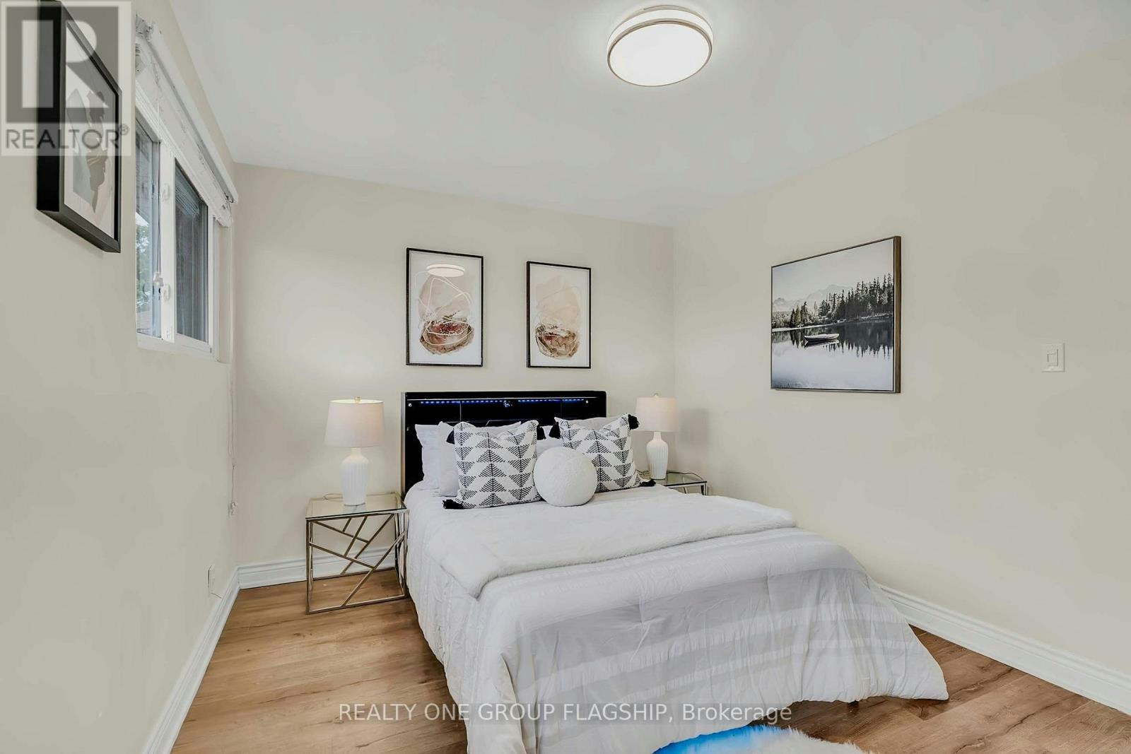 12 Azalea Court, Toronto, ON, M9M 1V1 - 13
