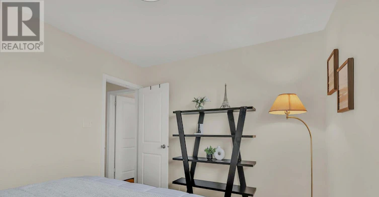 12 Azalea Court, Toronto, ON, M9M 1V1 - 15